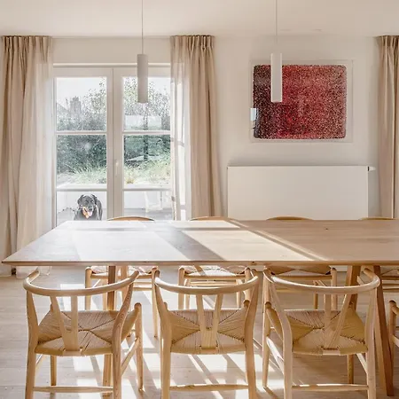Maison Ensor - Lux Living
